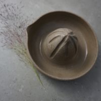 Presse agrume - beige