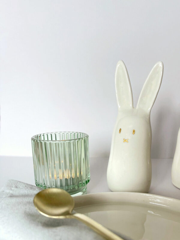 Lapin en porcelaine