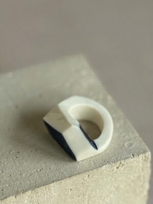 Color Block 04 - Bague en porcelaine artisanale